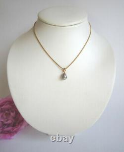 18ct gold Tahitian grey pearl pendant on wire necklace. Beautiful