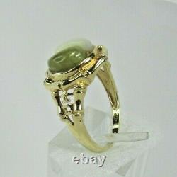 Estate 14K YG Yin and Yang Mother of Pearl Ring 4.2 Grams Size 8