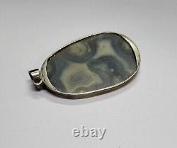 Grey Color Natural Agate Gemstone Pendant 2.25 Inch Vintage Silver Big 19.69 G