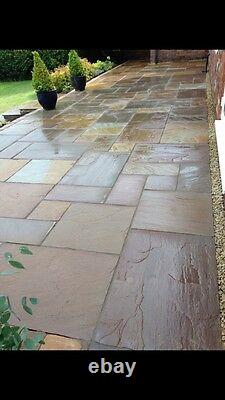 Natural paving stone (sold in crates of 19 sq mt per crate)