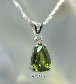 TOURMALINE Exceptional Green. 925 Sterling Silver Necklace with White Sapphire