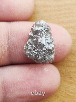 11,63 Ct Diamant Brut Non Taillé Couleur Gris Clair Argenté Diamant Brut Naturel Non Serti