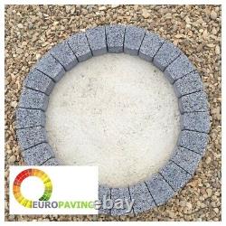 Bordure en pierre de béton grise en cercle de 78 cm pour entourer les arbres avec une bordure d'herbe.