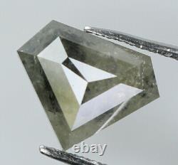 Bouclier De Couleur Gris Diamant Naturel Solitaire I3 8.20 MM 1.33 Ct Kdl7188