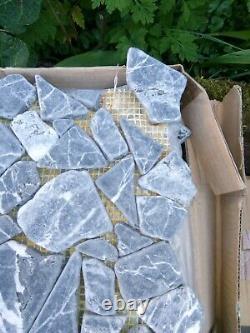 Carrelage de sol et de mur en pierre naturelle/gravier gris 30x30cm Homebase 6 boîtes de 4 carreaux