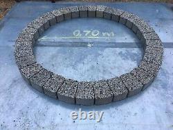 Dalle de pavage en cercle de granit gris de 90 cm avec arbre en granit et bordure d'herbe