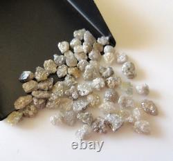 Diamant brut non poli de couleur gris naturel en vrac pour la mère.