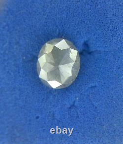 Diamant naturel gris de forme ovale coupé en pleine taille de couleur Nas africaine 0.63tcw pour bague