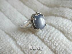Magnifique 14k White Gold Natural Blue/gray Cabochon Sapphire Ring Taille 7