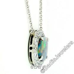 Nouveau Platinum 6.4ctw Gia Oval Cabochon Fiery Gray Opal Round Diamond Halo Pendentif