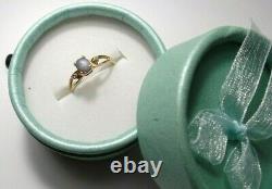 Or Massif Antique De 10k Avec L’anneau Véritable De Diamant De Saphir D’étoile