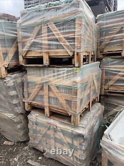Packs de terrasse Kandla Grey Raj Blend et Kota Black, calibrées à 22mm, 600x900
