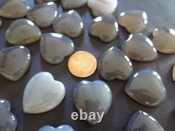 Pierre précieuse lâche en cabochon en forme de cœur en pierre de lune grise naturelle de qualité A